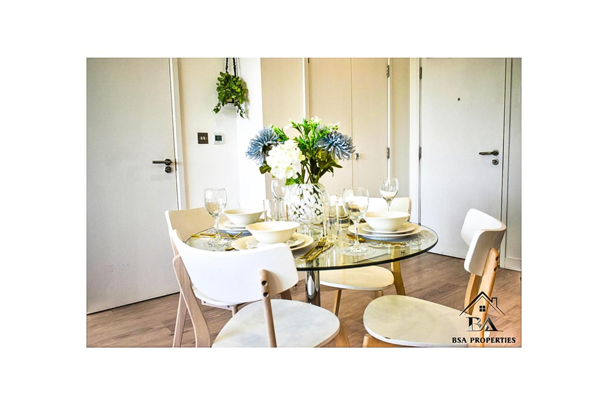 City Centre Ascot Apartment: Pet-Friendly with Free Parking Bracknell Exterior photo